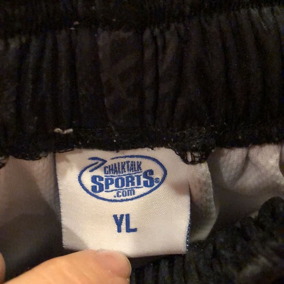 CHALK TALK SHORTS - Picture 3 of 4